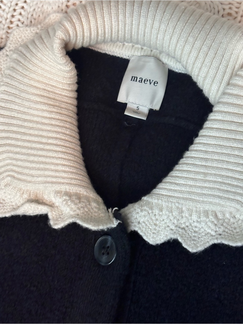 Maeve Scallop collar cardigan small - Picture 7 of 8